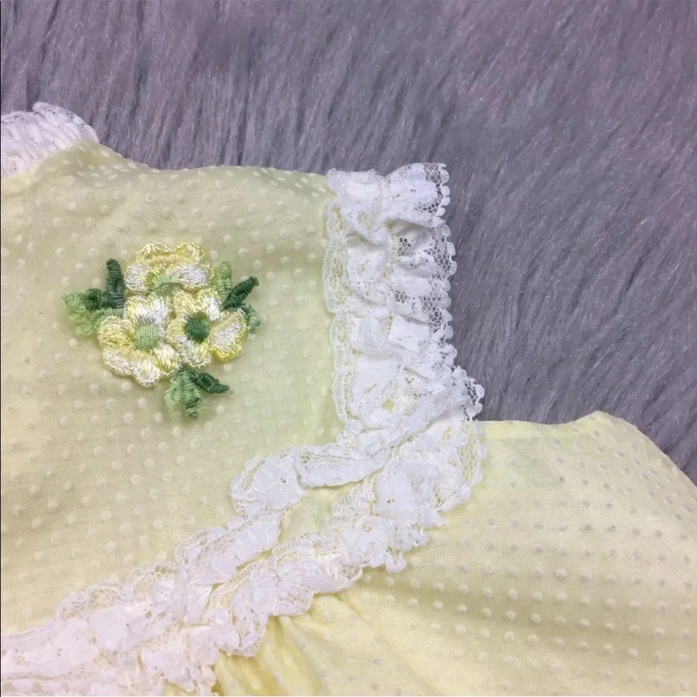Vintage Toddler Girls Bryan Yellow Sheer Swiss Dot Lace Floral Ruffle Dress